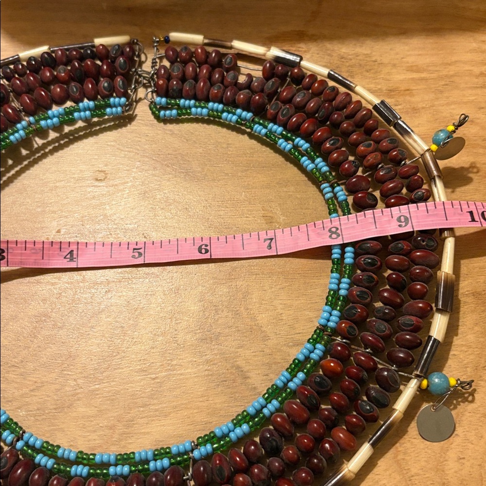 Authentic Kenyan Beaded Necklace. - Picture 5 of 6
